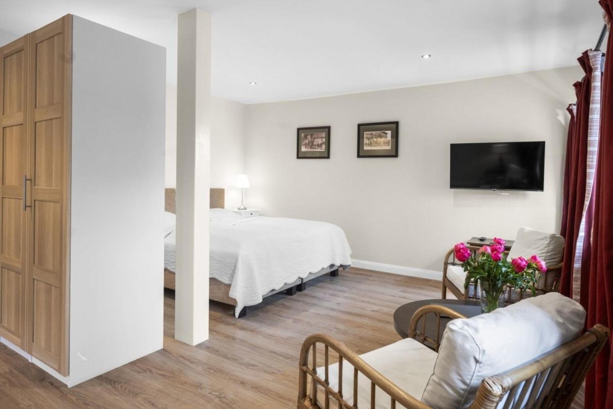 Luedersburger Strasse 15a Apartment